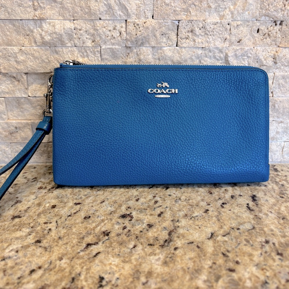 Loft Blue Double Zip Wristlet
